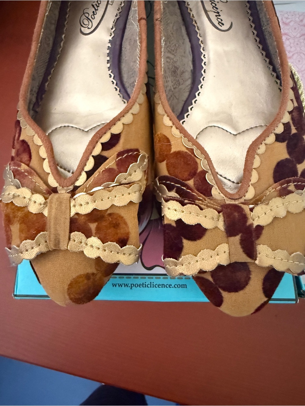 Poetic Licence Get Ready Bark Flats Size 8 Flocked Polka Dot Bow Ballet Shoes - Picture 4 of 5